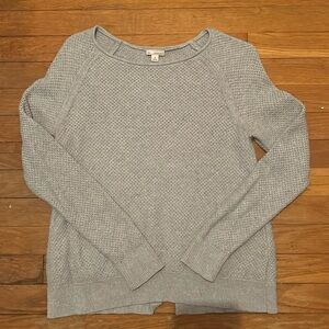 Gap, Size M, Gray Scoop Neck Waffle Knit Pull-Over Sweater